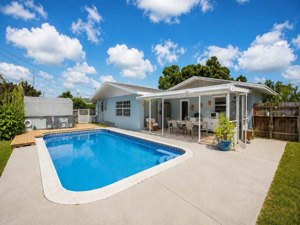 2405 BlossomFort Pierce - picture