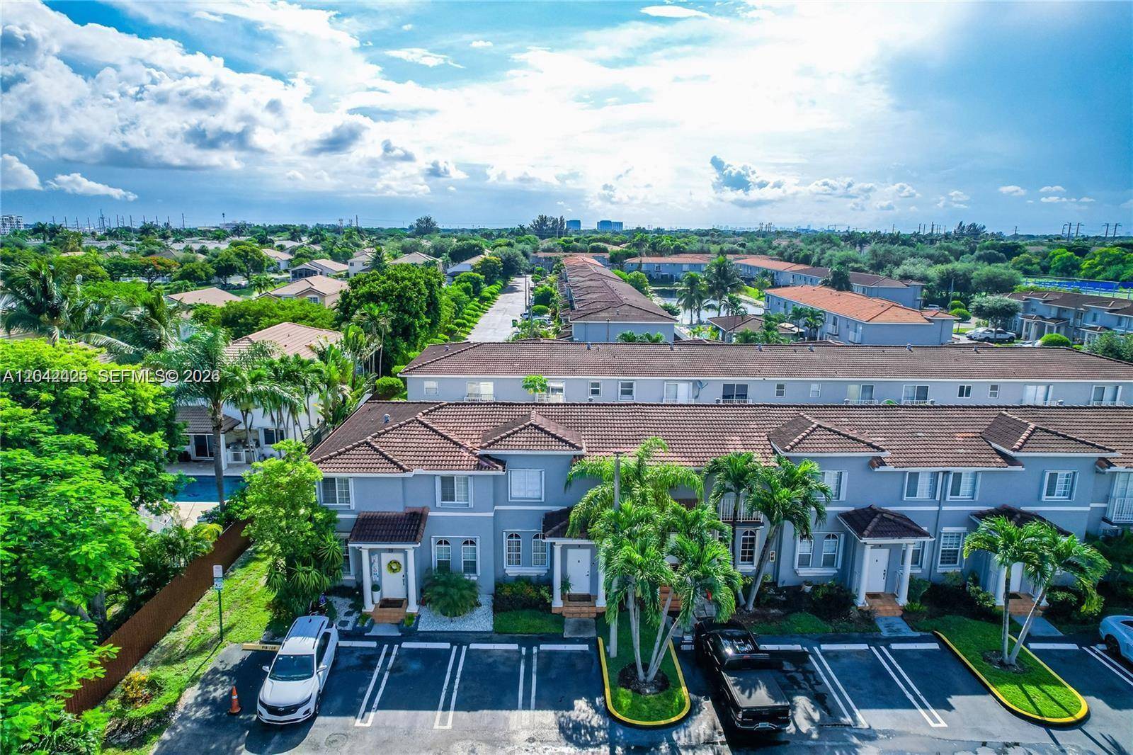 5245 NW 112th AveDoral - VERANDA AT DORAL CONDO NO condo unit 8 - picture