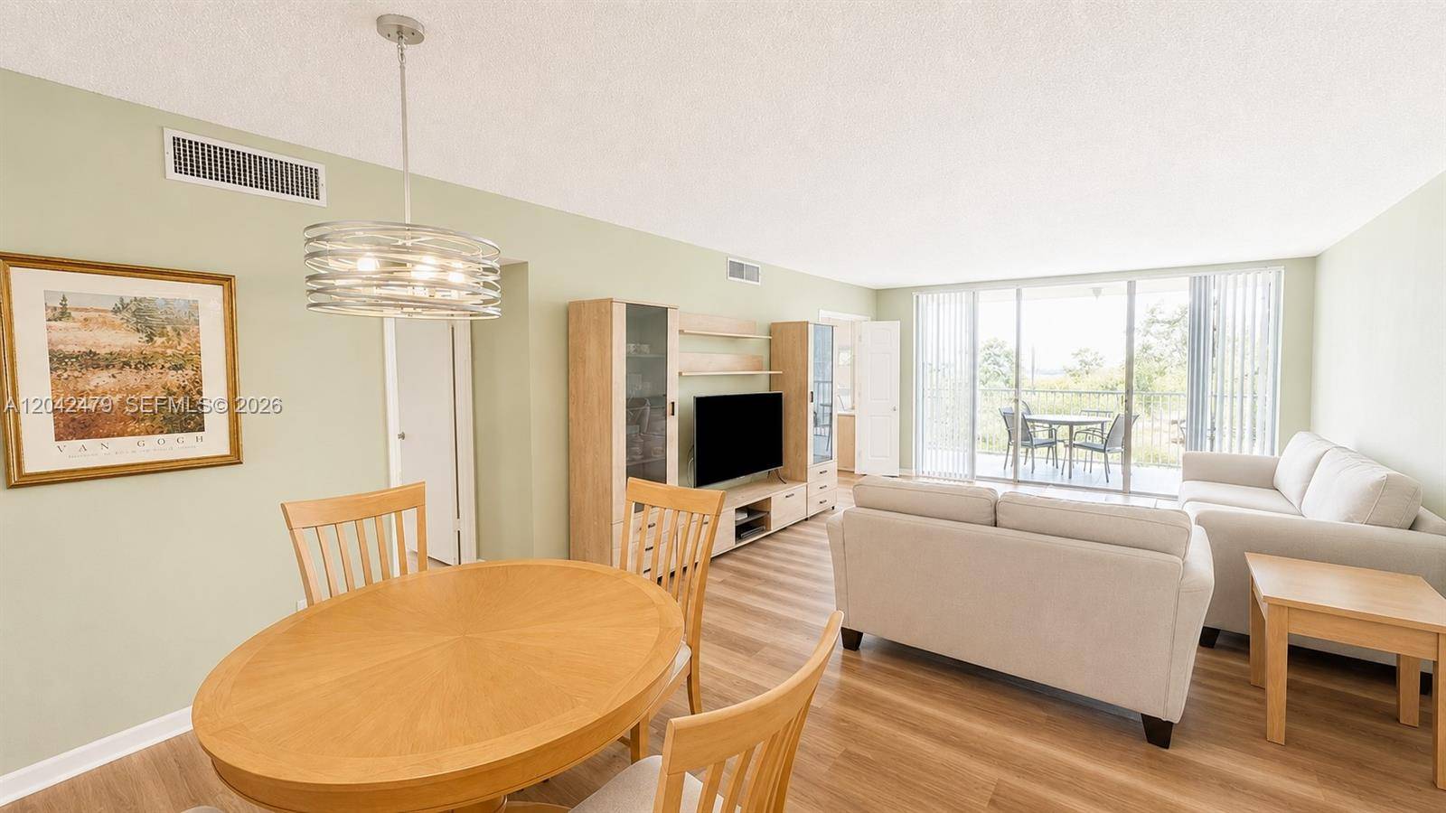 2671 S Course DrPompano Beach - NO 20 PALM-AIRE COUNTRY C condo unit 208 - picture