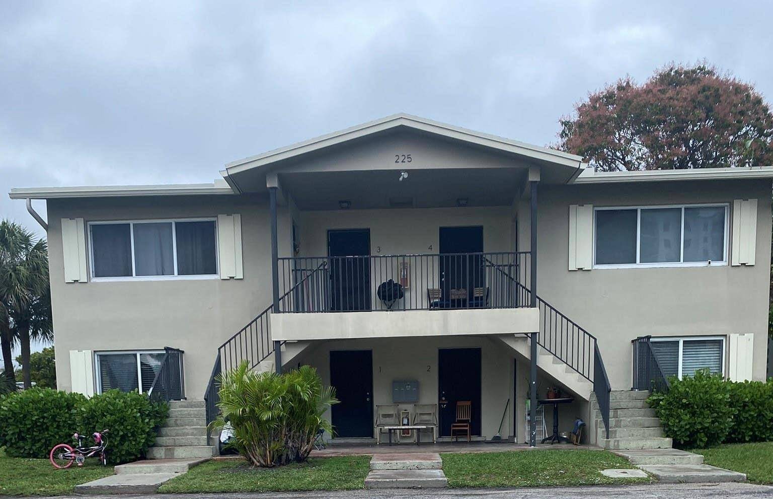 225 SW 7thBoca Raton - Condo condo unit 101 - picture
