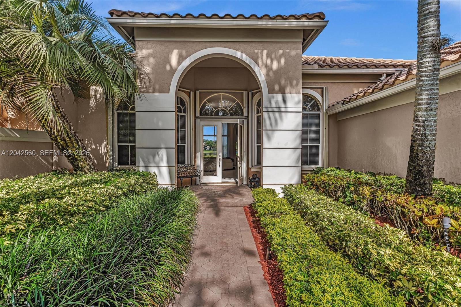 2733 Meadowood DrWeston - picture