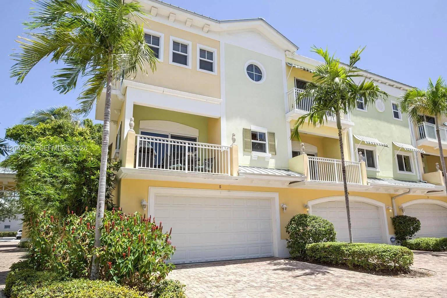 708 SE 15th StFort Lauderdale - EVERGLADES LAND SALES CO,Harbor Vista condo unit 5 - picture
