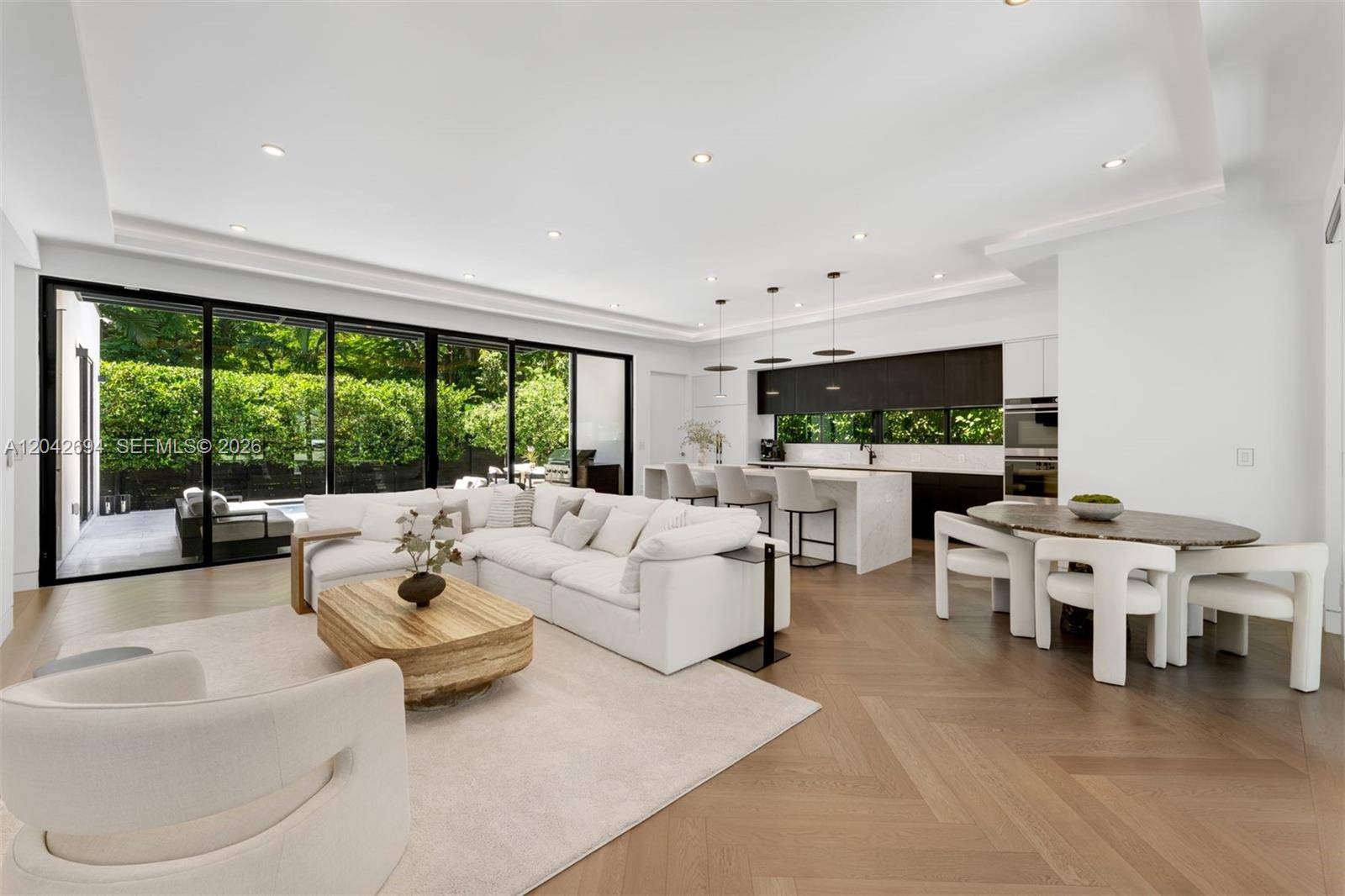 661 NE 120th StBiscayne Park - picture