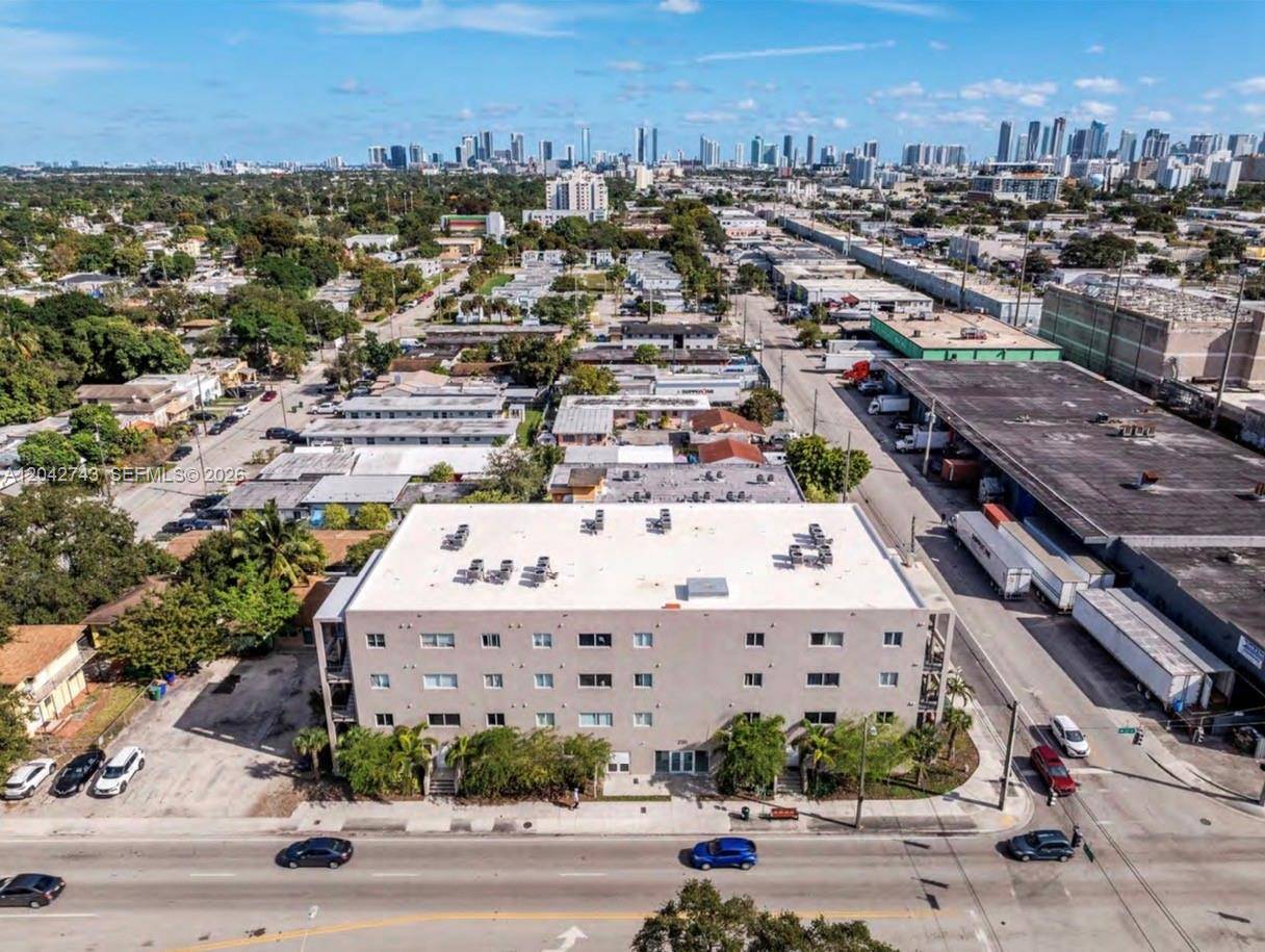 2311 NW 22nd AveMiami - picture