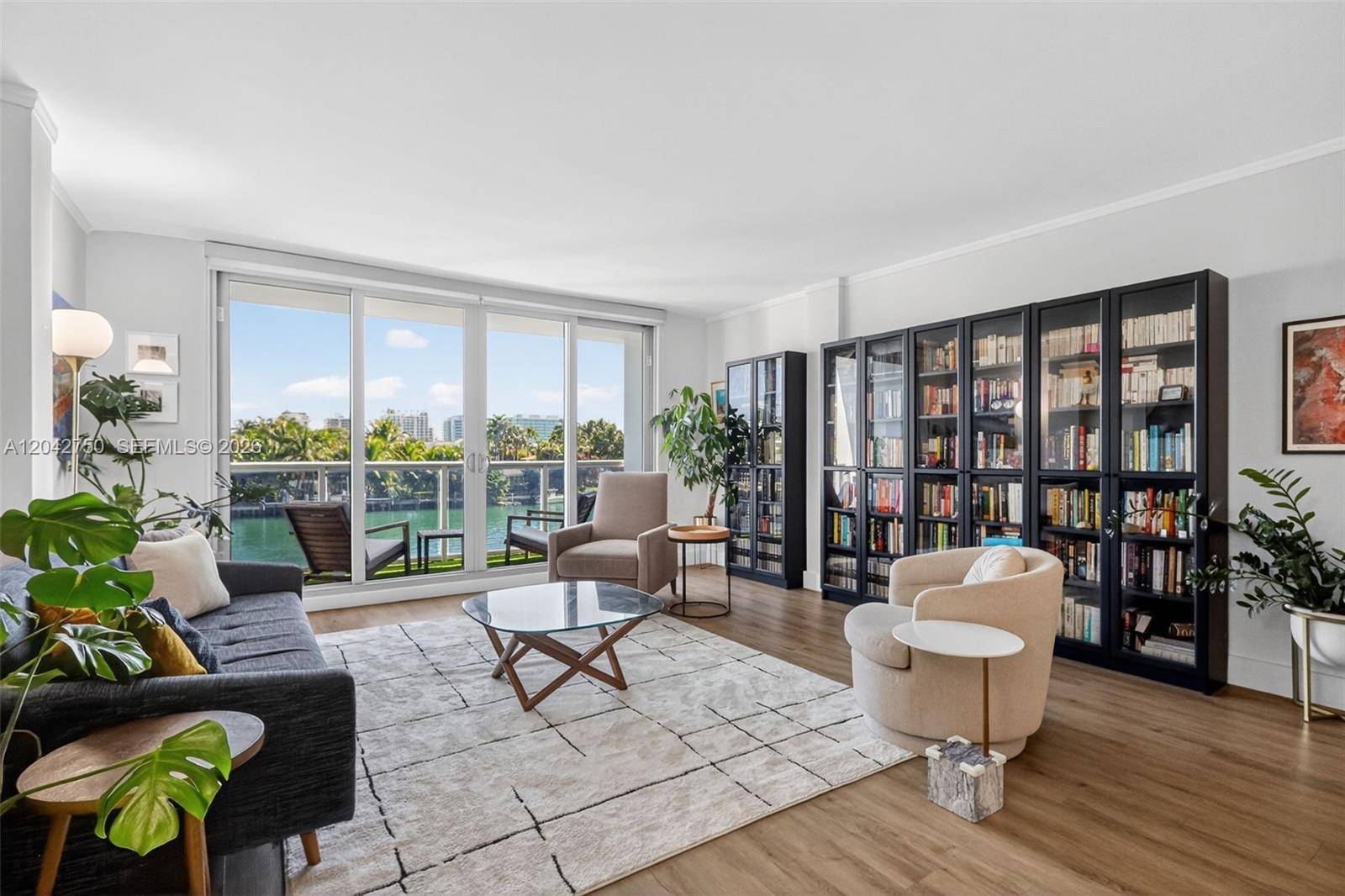 9381 E Bay Harbor DrBay Harbor Islands - LONDON TOWERS CONDO condo unit 303N - picture