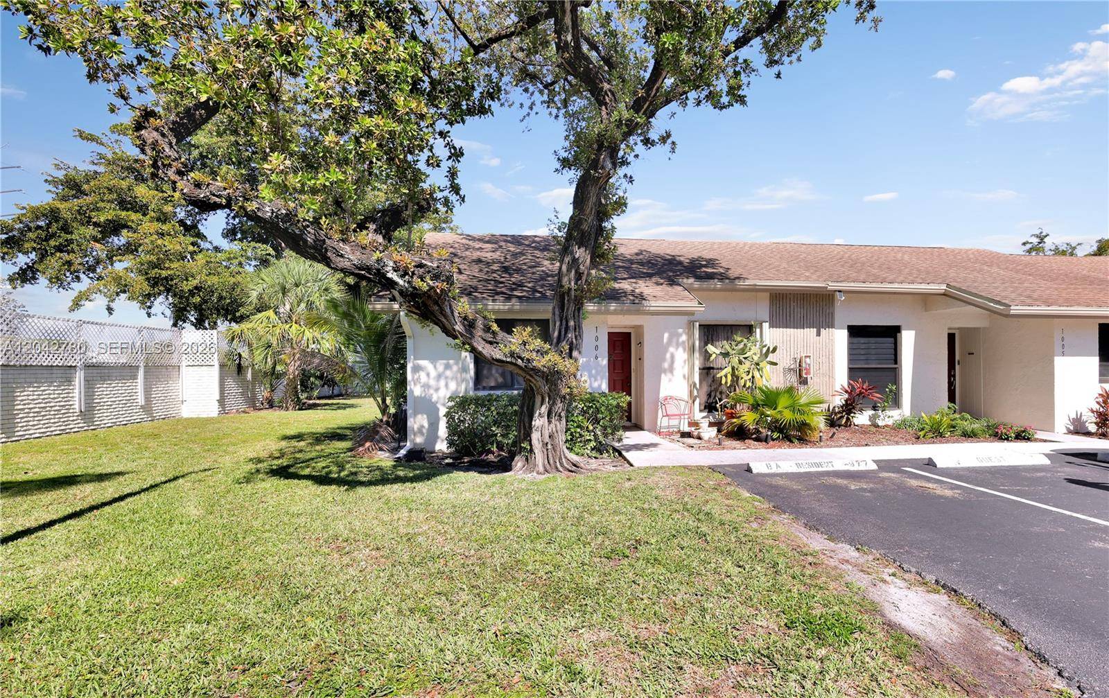 3064 S Oakland Forest DrOakland Park - PINES OF OAKLAND FOREST W condo unit 1006 - picture