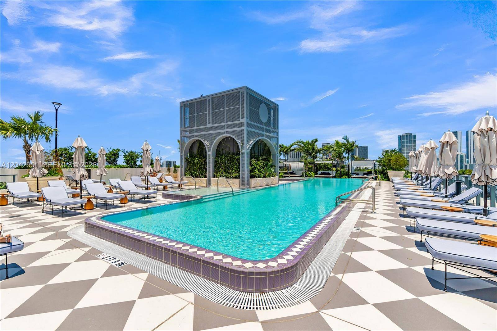 2700 NW 2nd AvenueMiami - NoMad Residences Wynwood condo unit 337 - picture