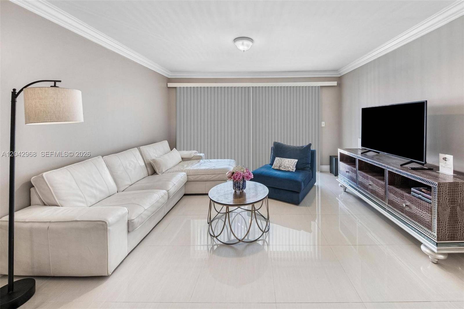 2097 S Ocean DrHallandale Beach - Co-Op 1-4 Stories,Co-Op condo unit 411 - picture