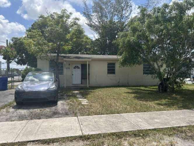1226 NW 23rdFort Lauderdale - picture