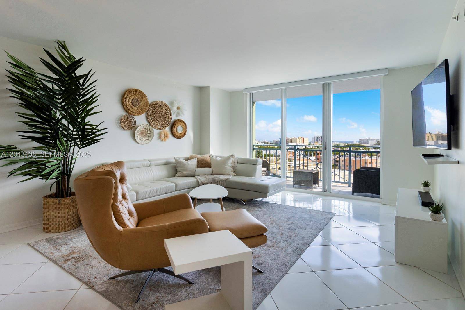 90 Alton RdMiami Beach - Condo/Co-Op/Annual,Condo condo unit 1005 - picture