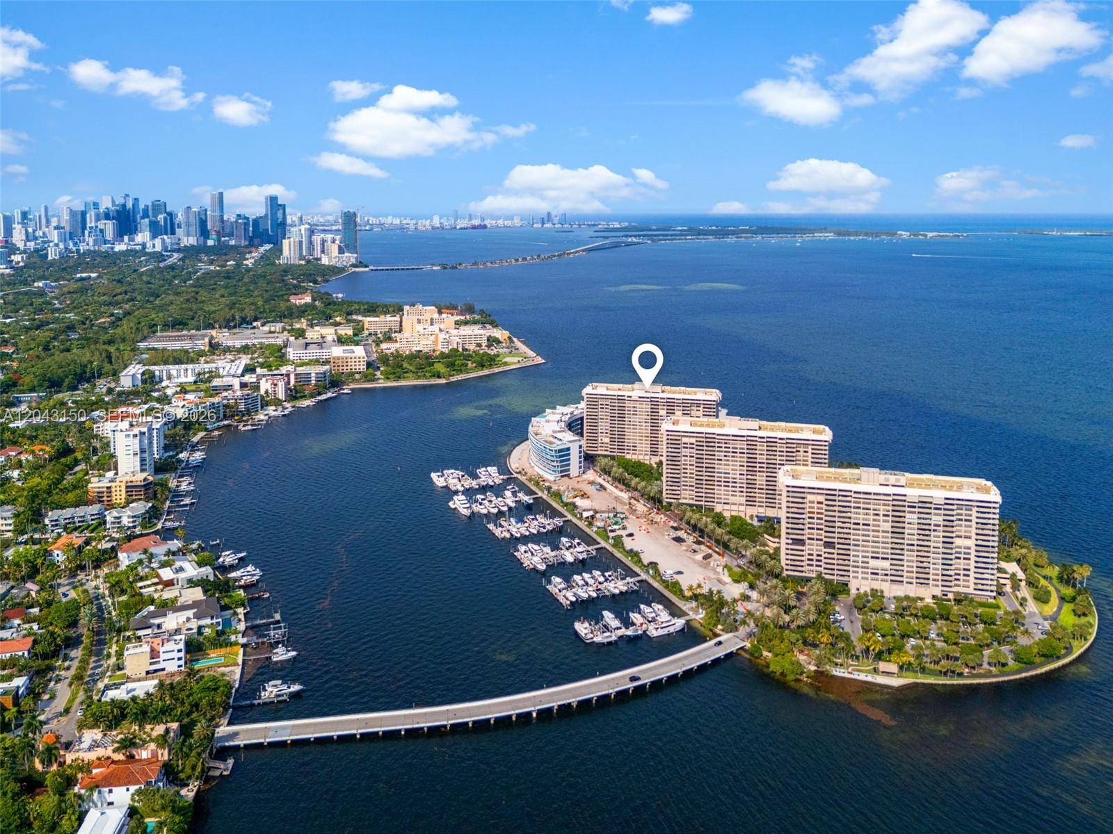 3 Grove Isle DrMiami - Condo 5+ Stories,Condo condo unit C1610 - picture