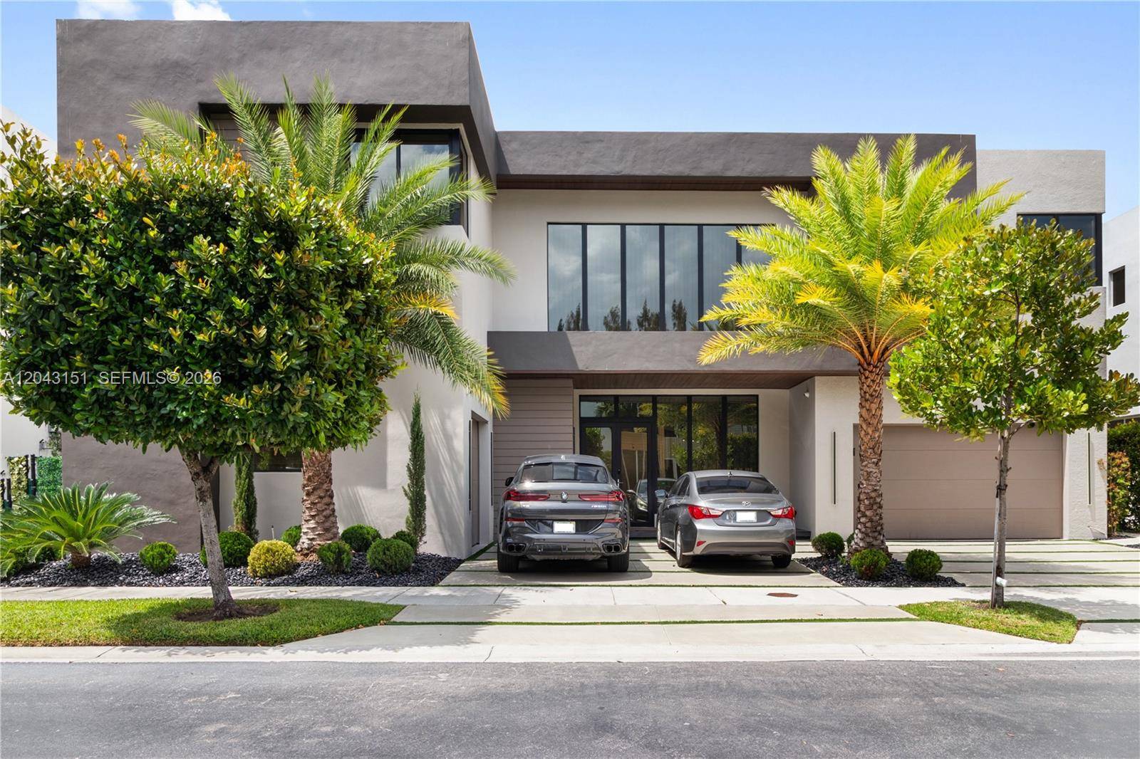 10261 NW 74th TerDoral - Single Family-Annual,House condo unit 10261 - picture