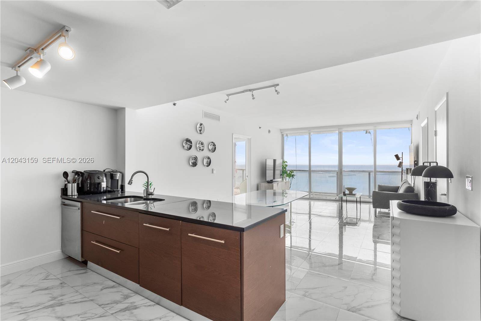 465 Brickell AveMiami - Condo/Co-Op/Annual,Condo condo unit 5505 - picture