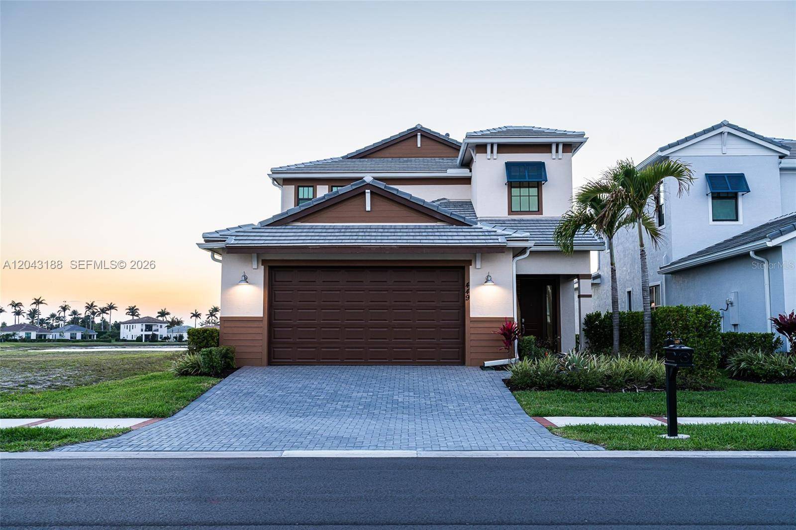 449 SE Fascino CirPort St. Lucie - picture