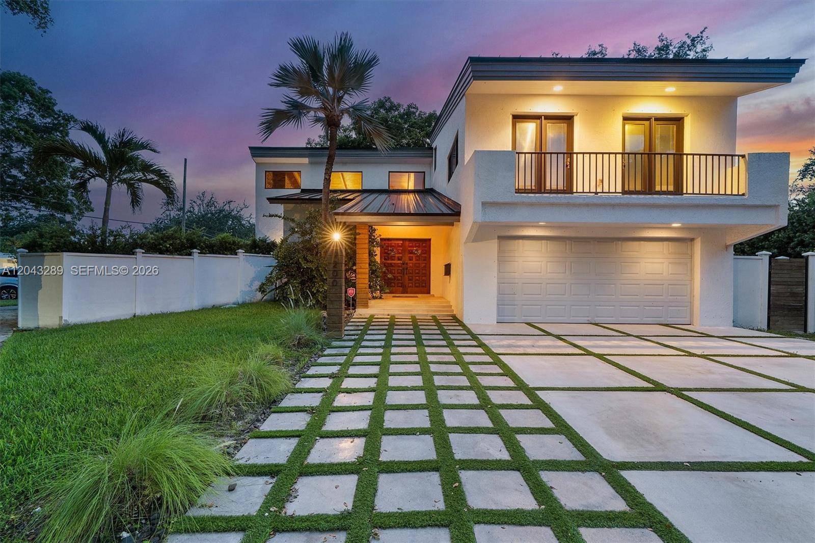 9200 NE 12th AveMiami Shores - picture