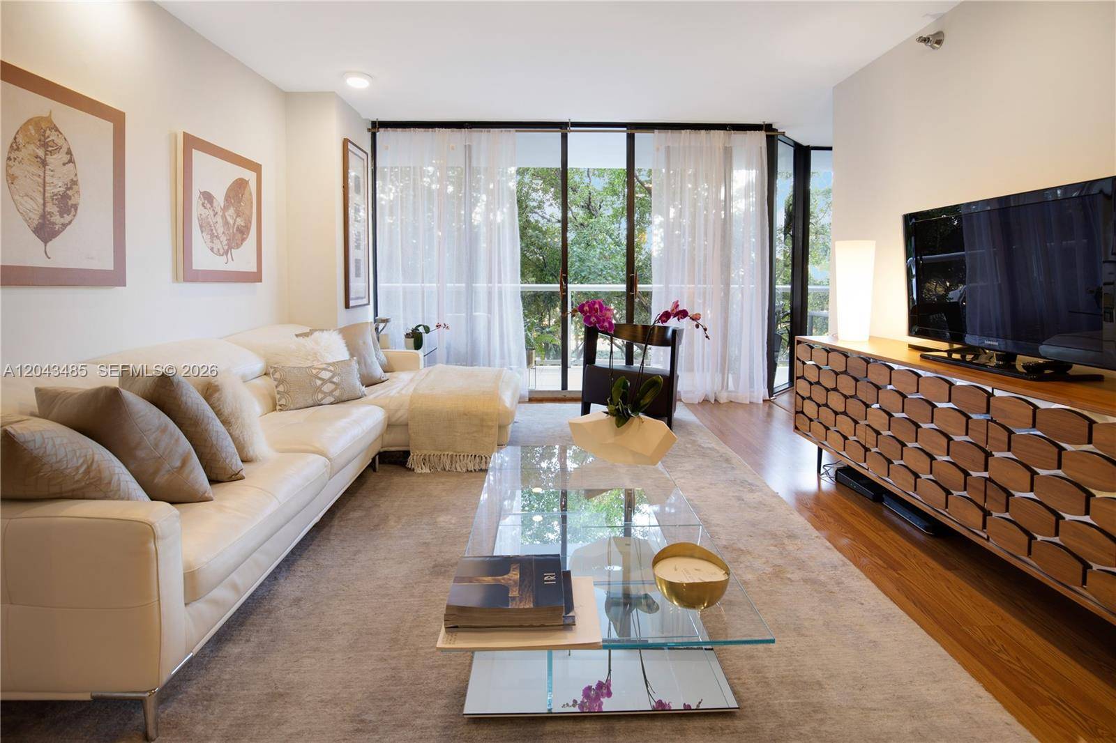 3640 Yacht Club Dr.Aventura - HARBORSIDE AT THE WATERW condo unit 304 - picture