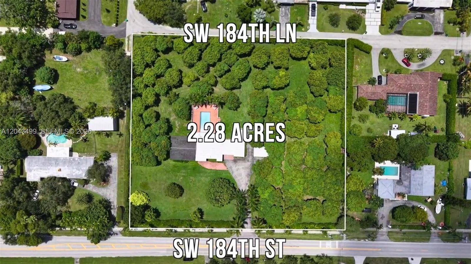 8000 SW 184th StCutler Bay - picture
