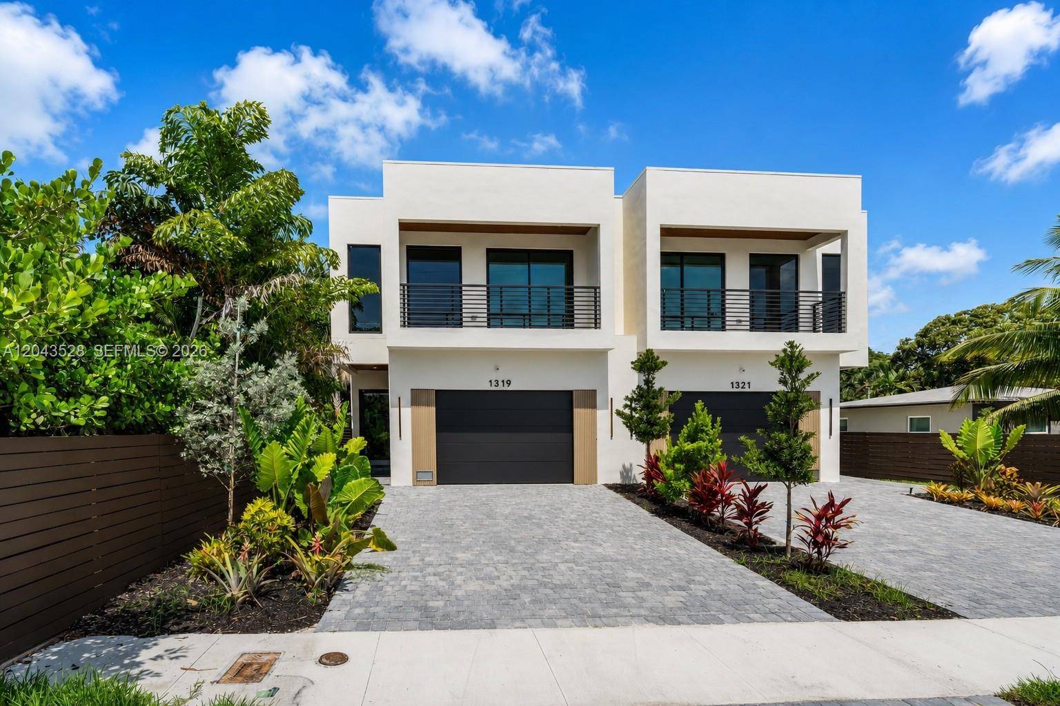 1337 NE 13th AveFort Lauderdale - Single Family-Annual,Townhouse condo unit 1337 - picture