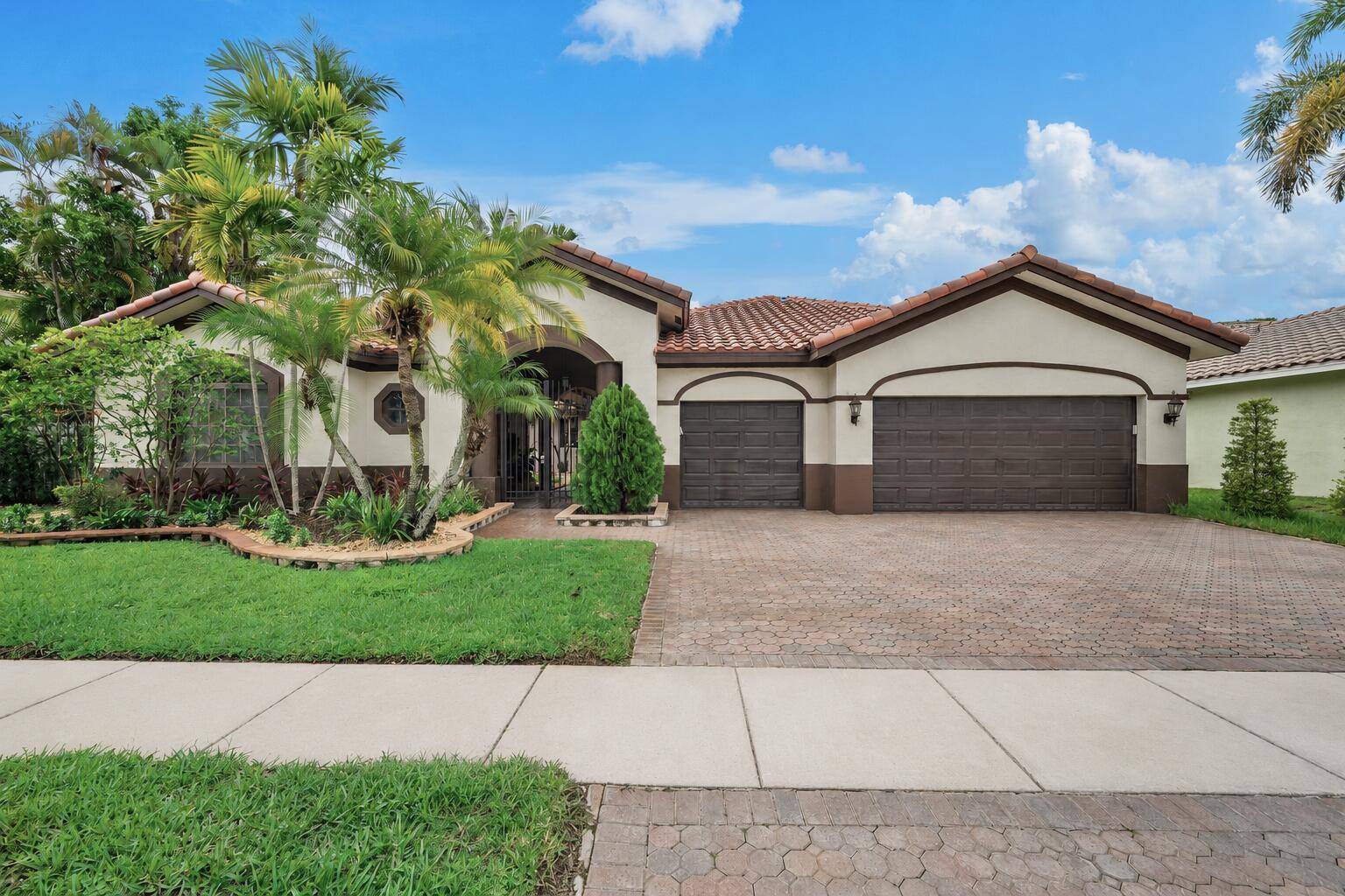 14520 SW 37thMiramar - picture