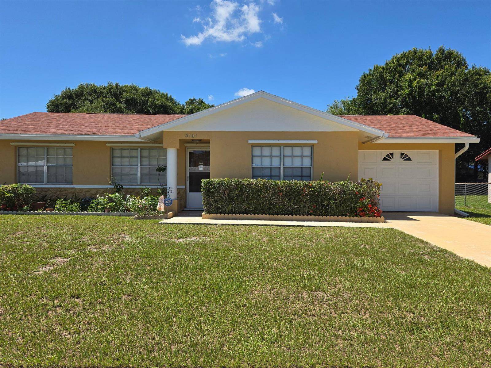 3101 HibiscusFort Pierce - picture