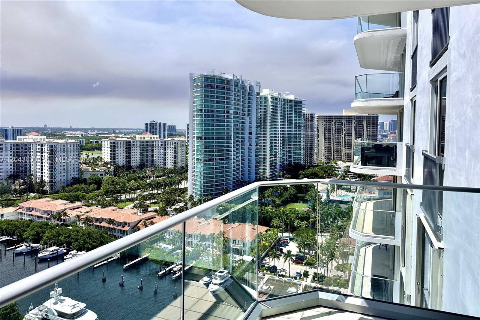 19707 Turnberry WayAventura - Condo/Co-Op/Annual,Condo condo unit 23C - picture