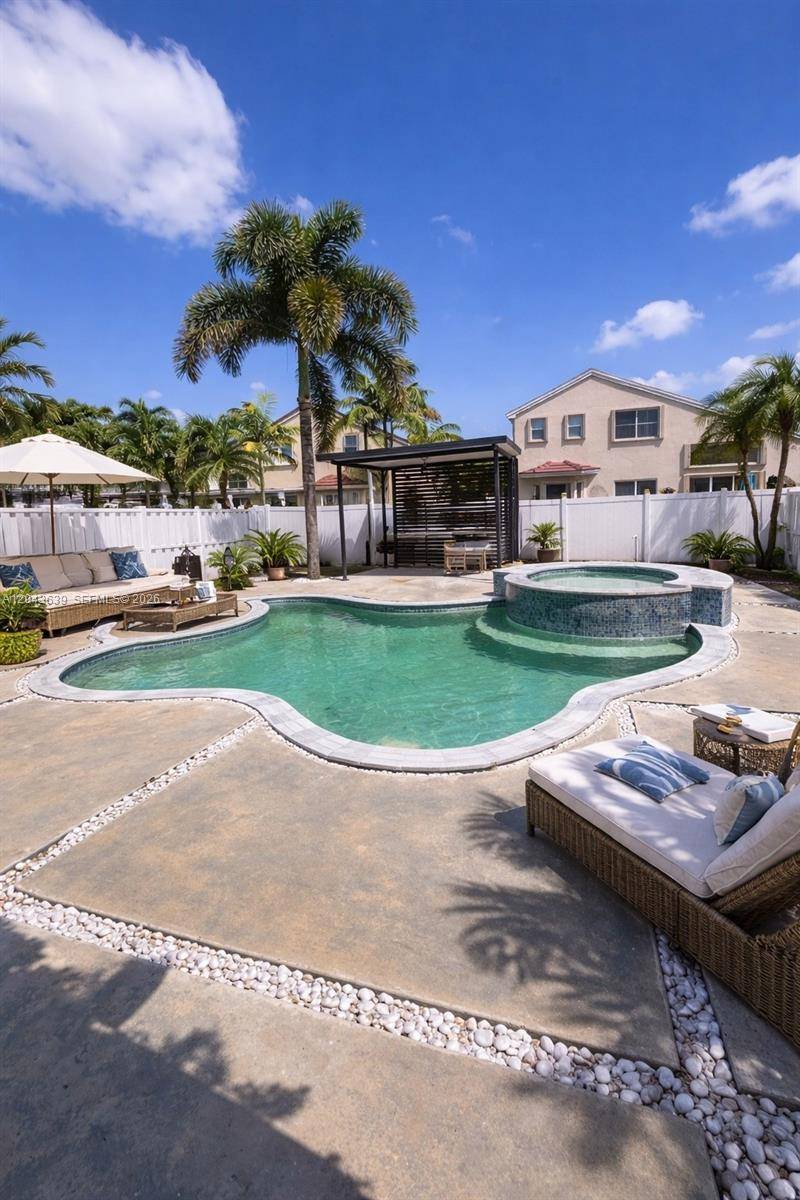 19227 NW 22nd StPembroke Pines - picture