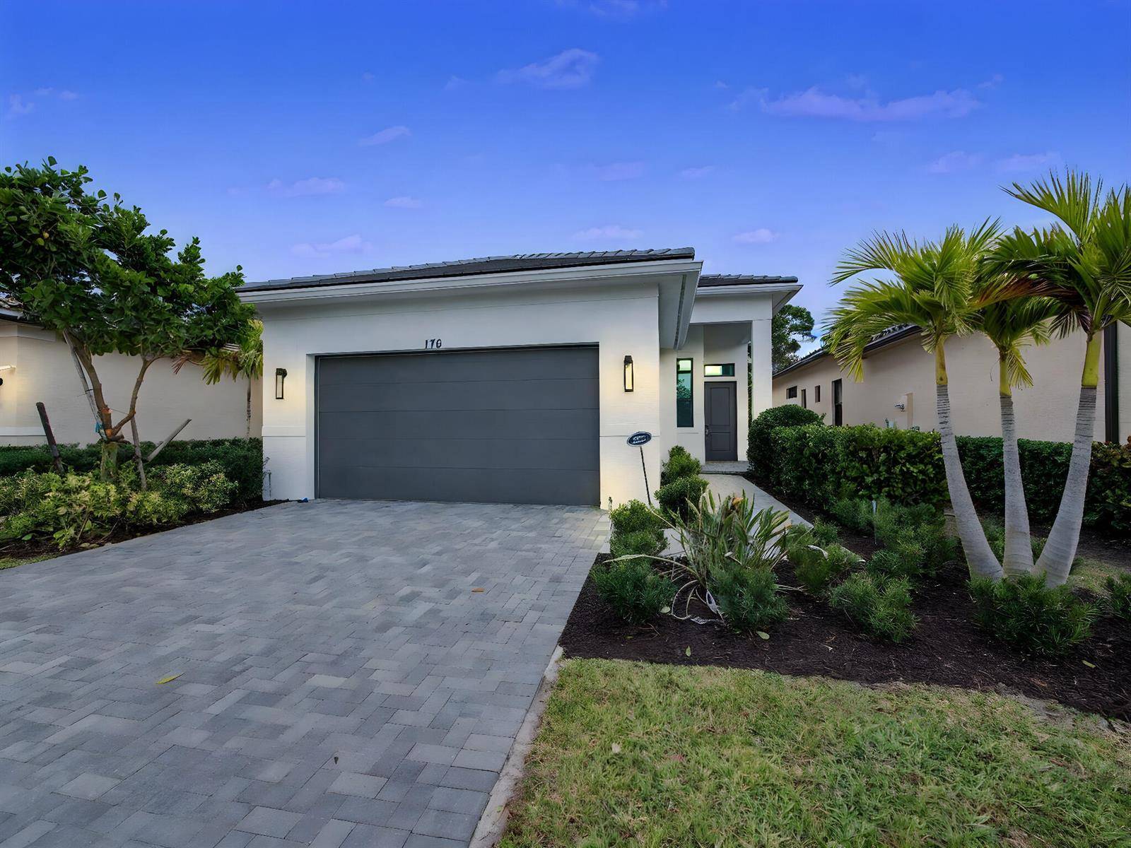 176 SE Via SangroPort St. Lucie - picture