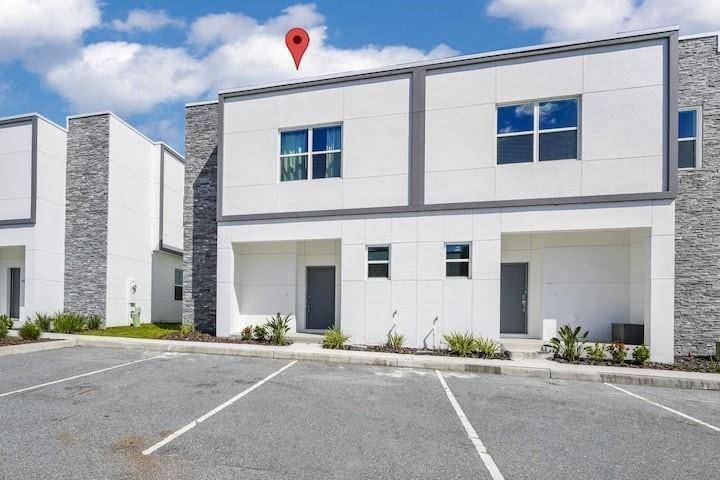 288 FamagustaDavenport - AZUR RESORT condo unit 288 - picture