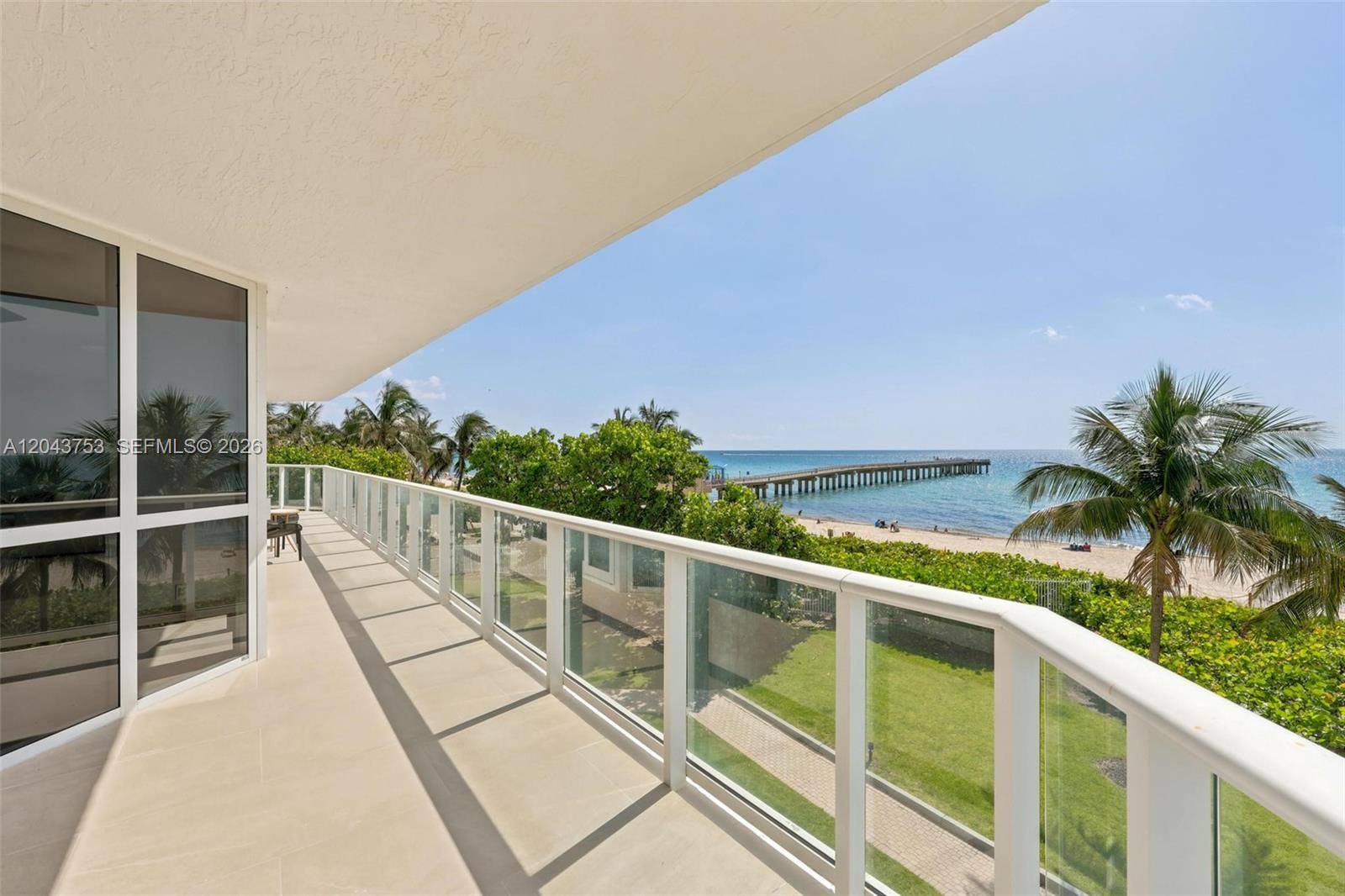 16485 Collins AveSunny Isles Beach - Apartments-Annual,Apartment condo unit WS6C - picture