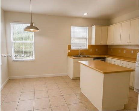 2150 Shoma DrRoyal Palm Beach - SHOMA TOWNHOMES AT ROYAL condo unit 226 - picture
