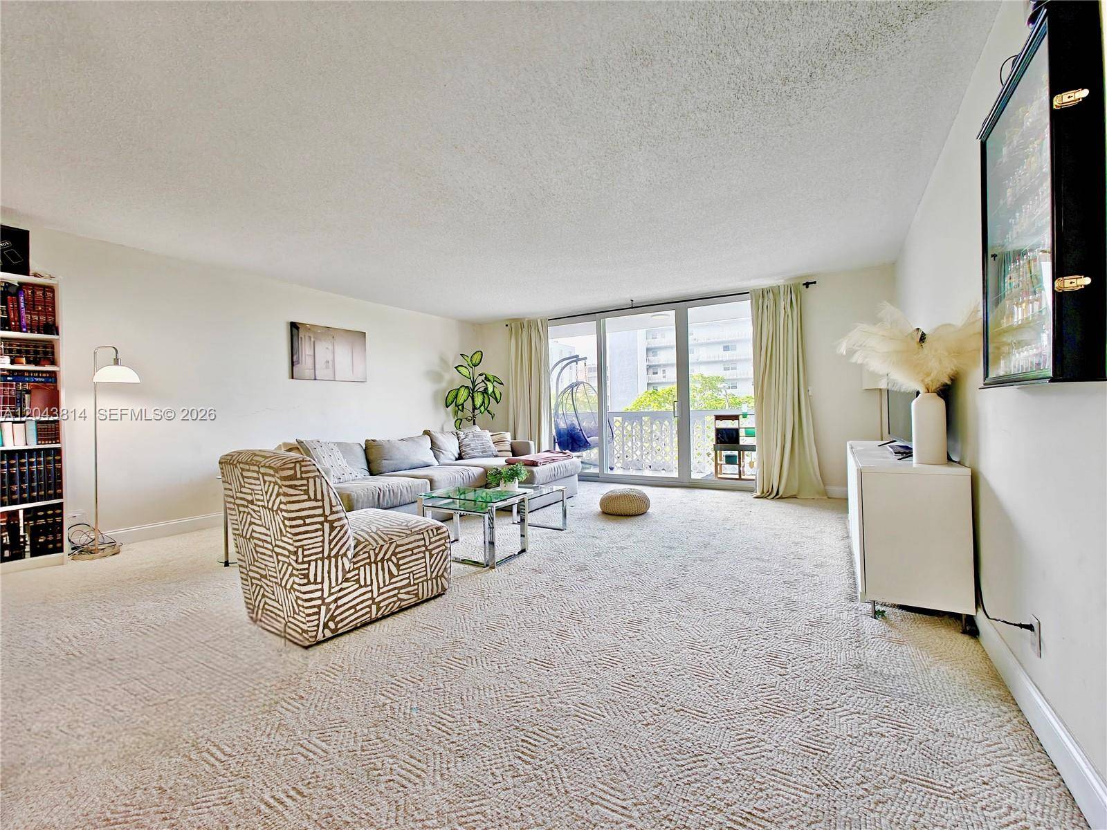 400 NE 12th AveHallandale Beach - Condo 5+ Stories,Condo condo unit 306 - picture