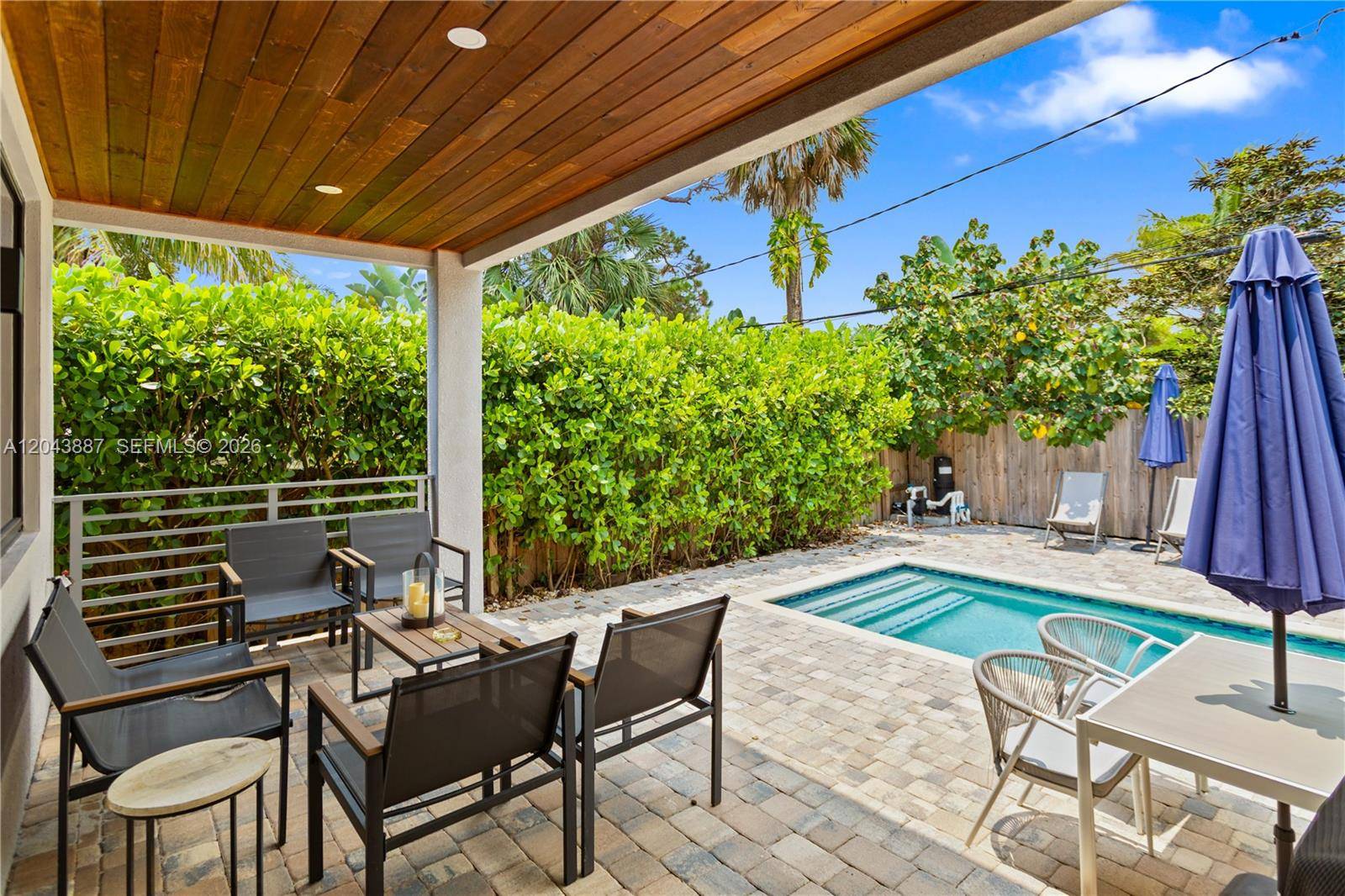 809 SW 10th TerFort Lauderdale - picture