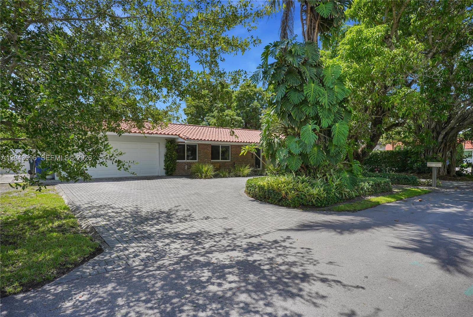 5721 SW 59th CtSouth Miami - picture