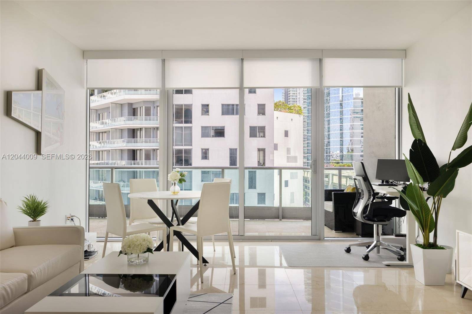 1331 Brickell Bay DrMiami - Condo 5+ Stories,Condo condo unit 904 - picture