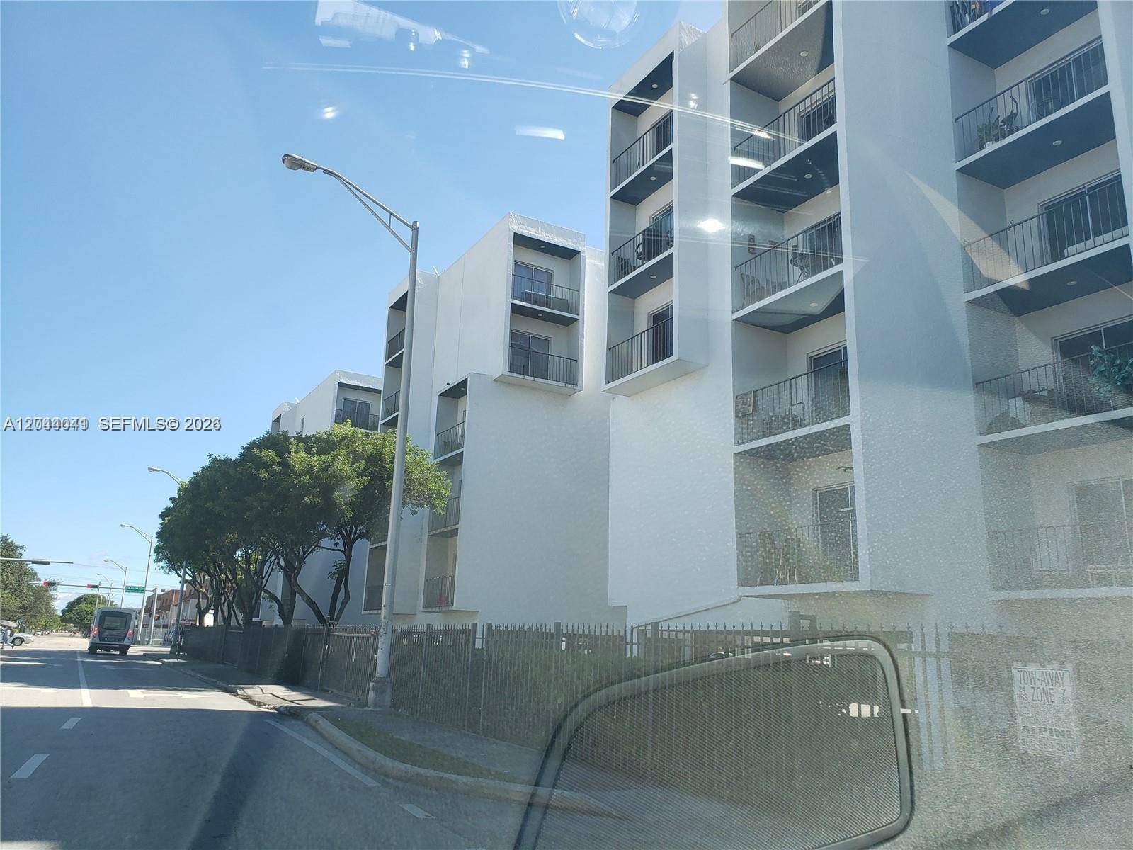 4550 W 16th AveHialeah - Condo 5+ Stories,Condo condo unit 301 - picture