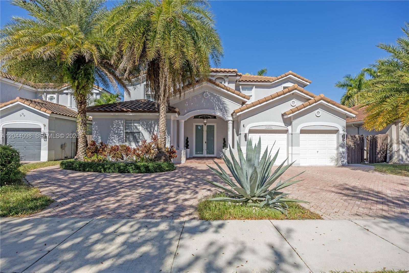 12235 SW 121st TerMiami - picture
