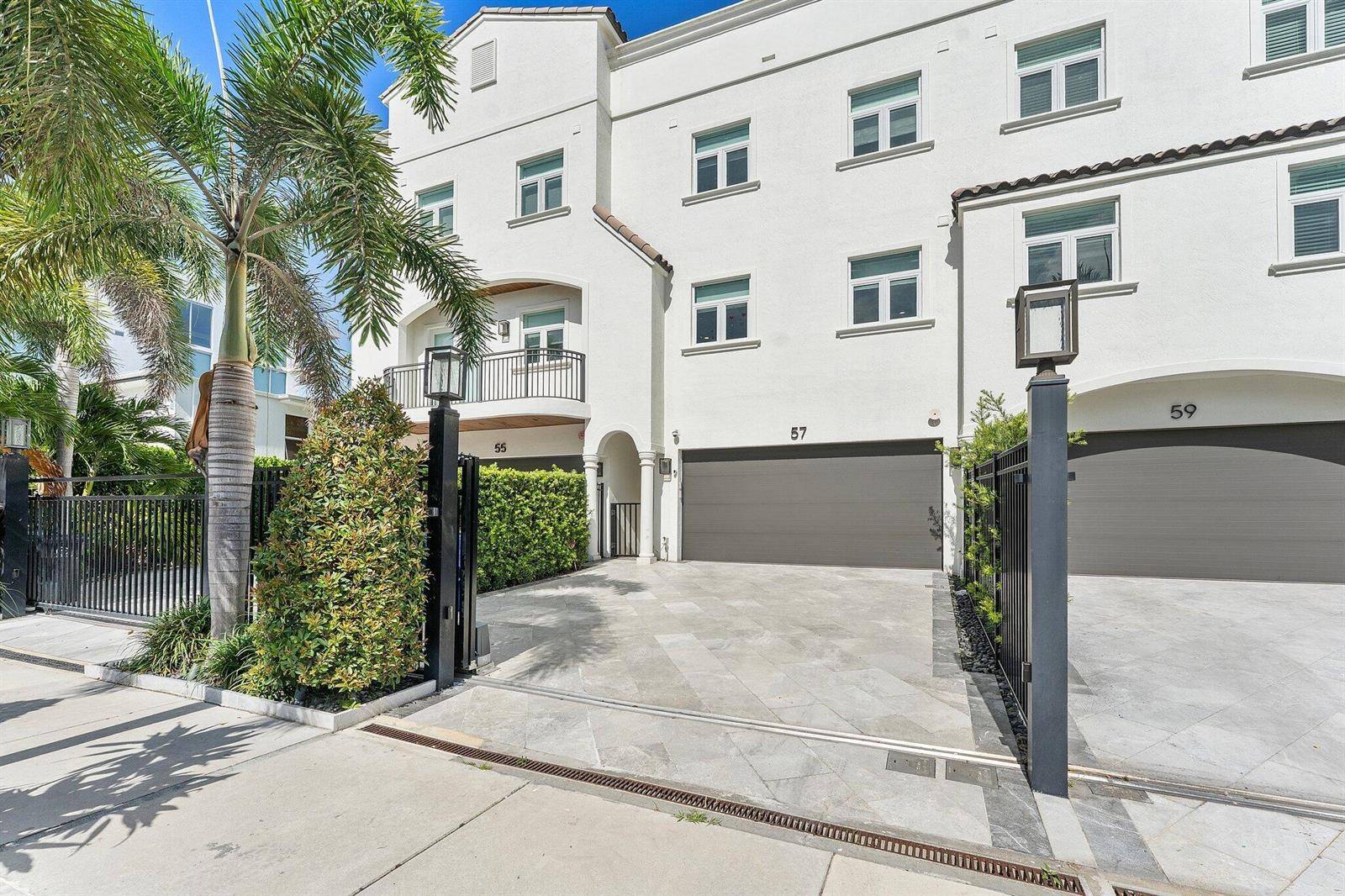 57 Isle Of VeniceFort Lauderdale - NURMI ISLES ISLAND NO 4,Las Olas Isles condo unit 57 - picture