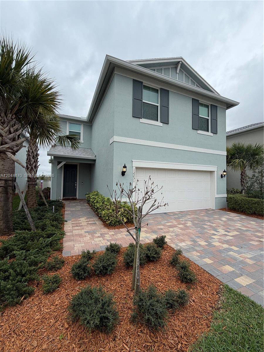 12251 SW Periwinkle CtPort St. Lucie - picture