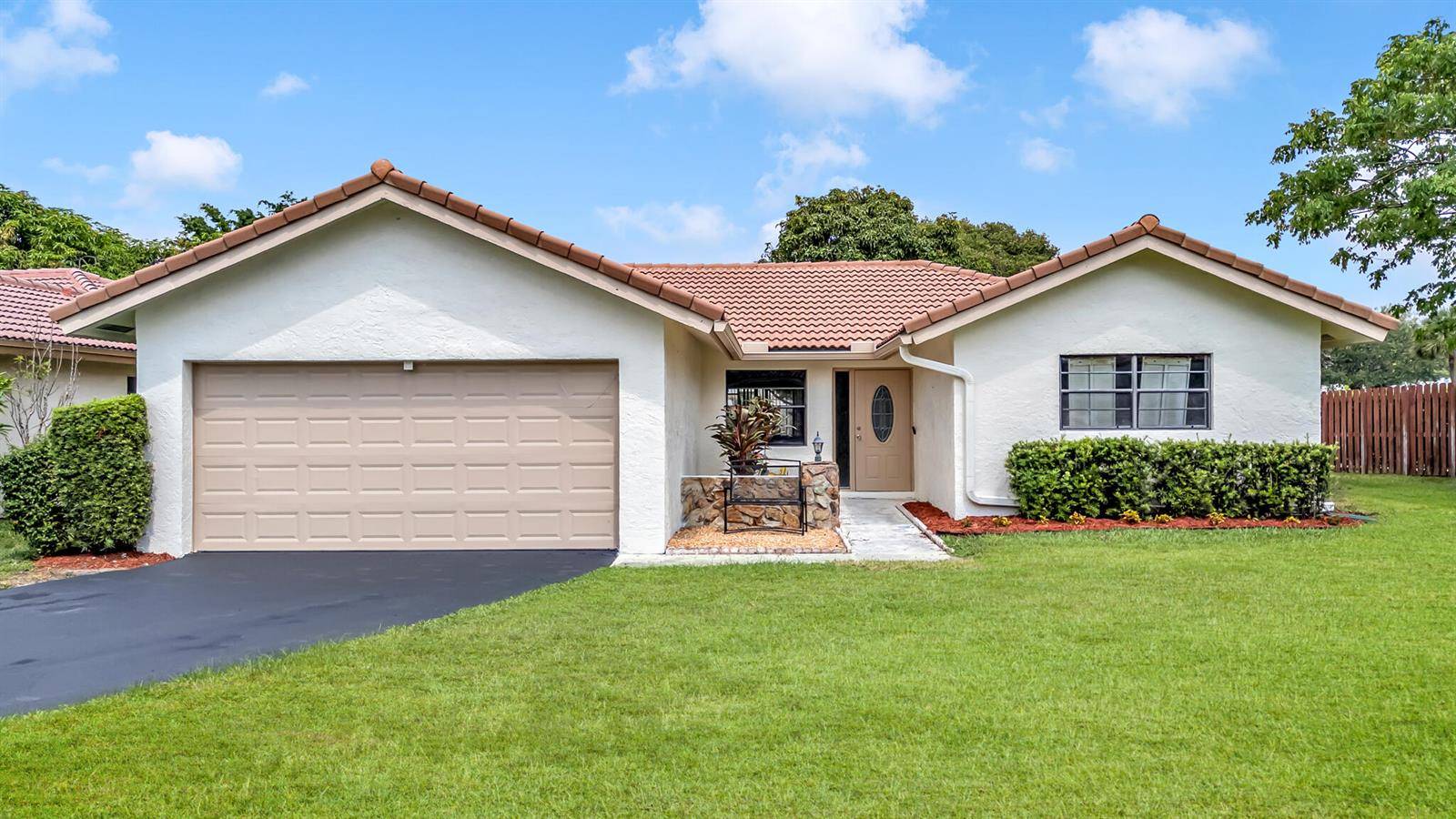 1273 Spring CircleCoral Springs - picture