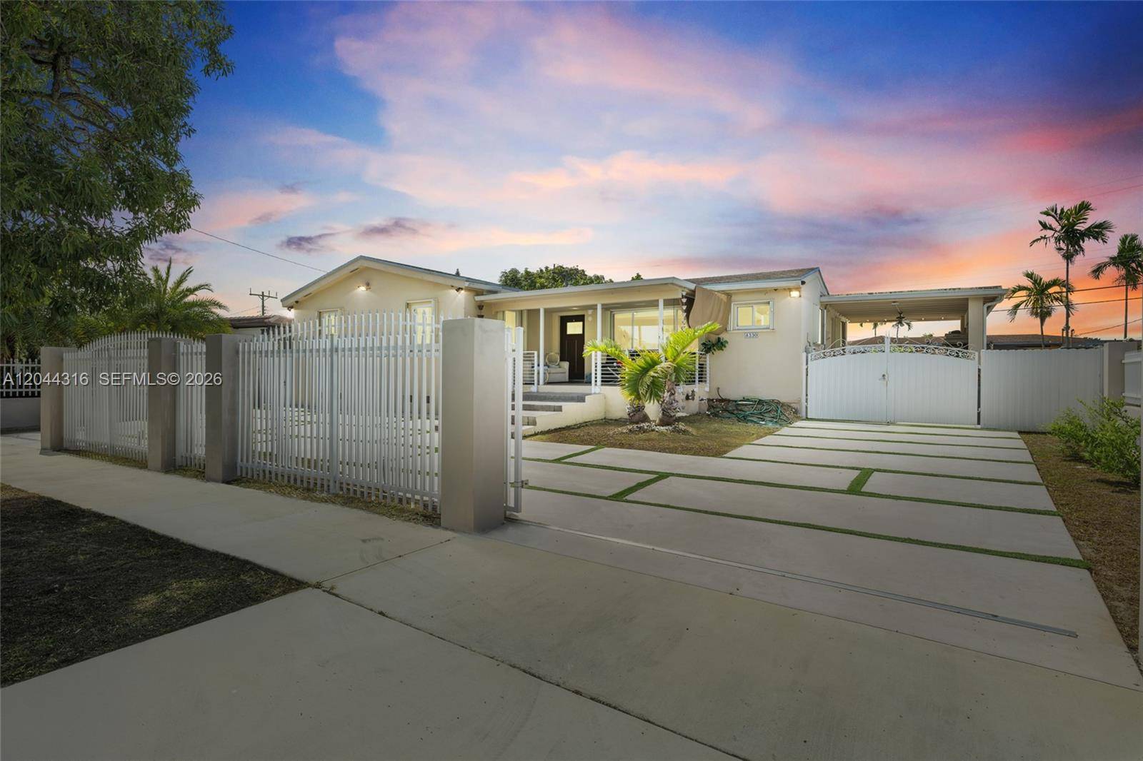 8330 SW 25th StMiami - picture