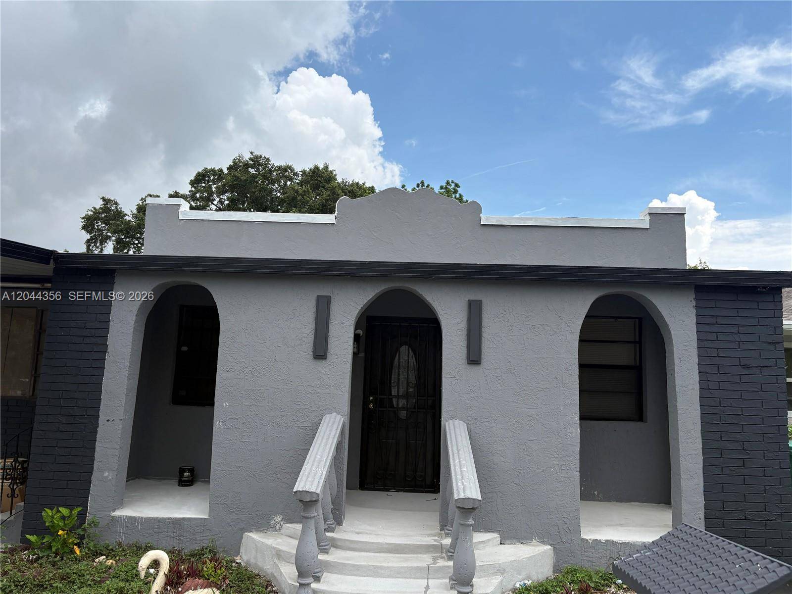 1853 NW 47th StMiami - picture
