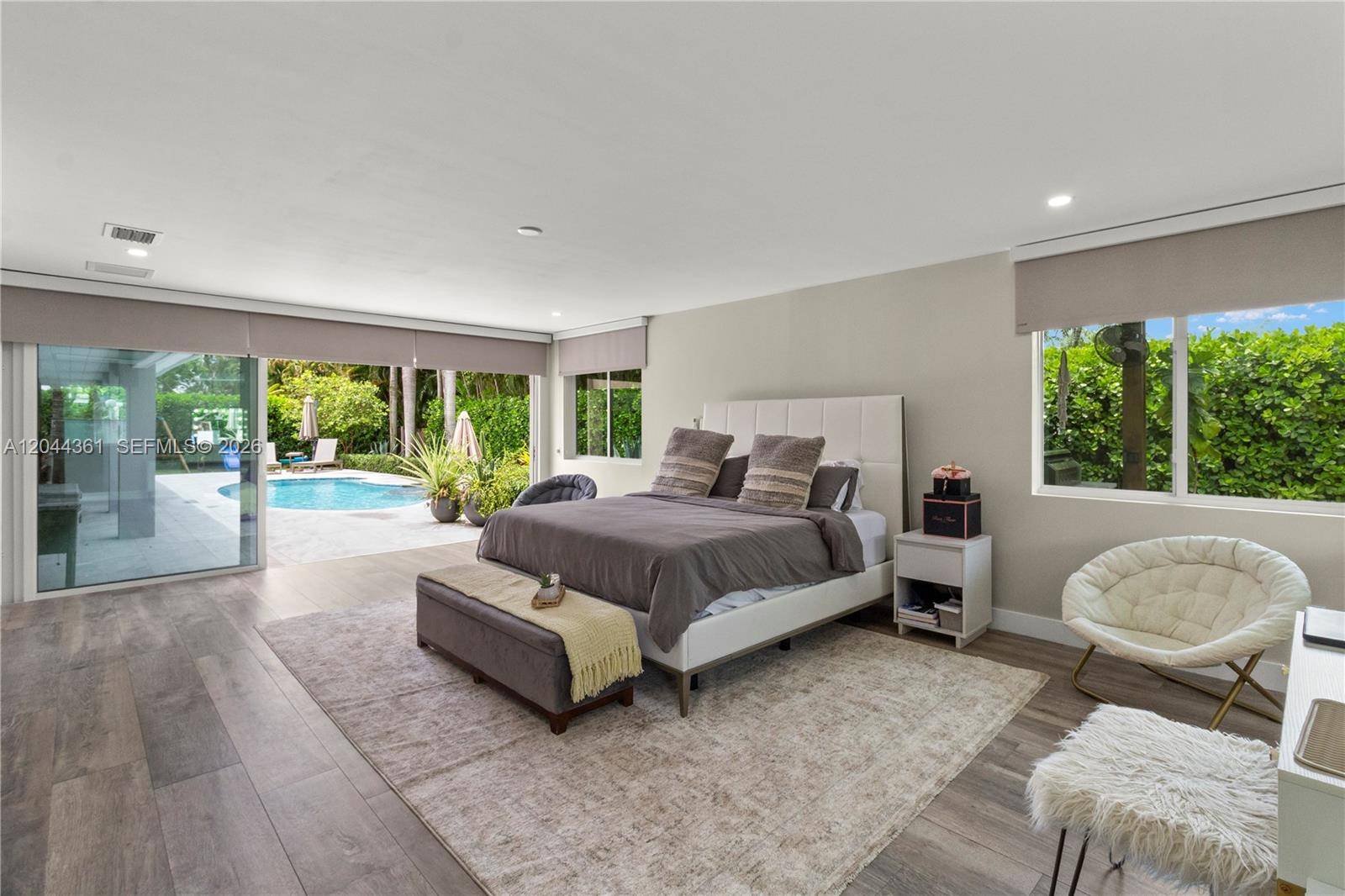 12900 SW 112th AveMiami - picture