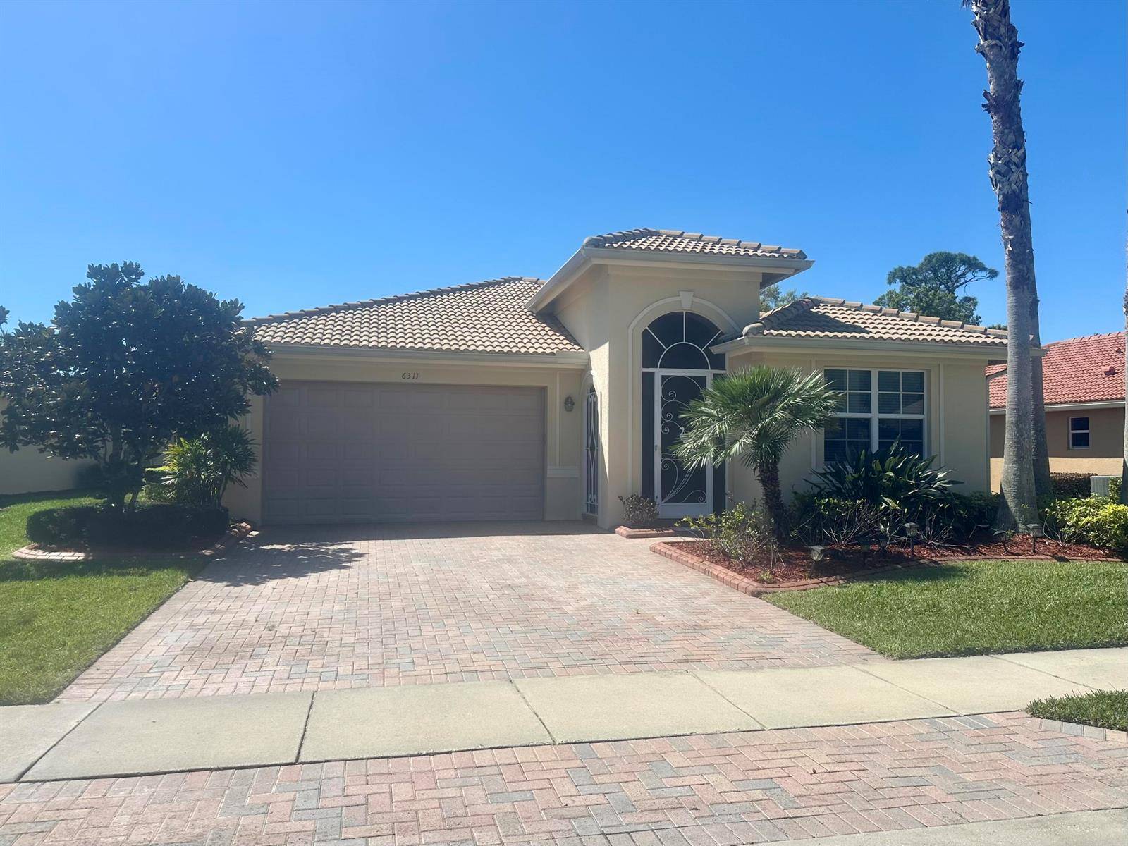 6311 AstorVero Beach - picture
