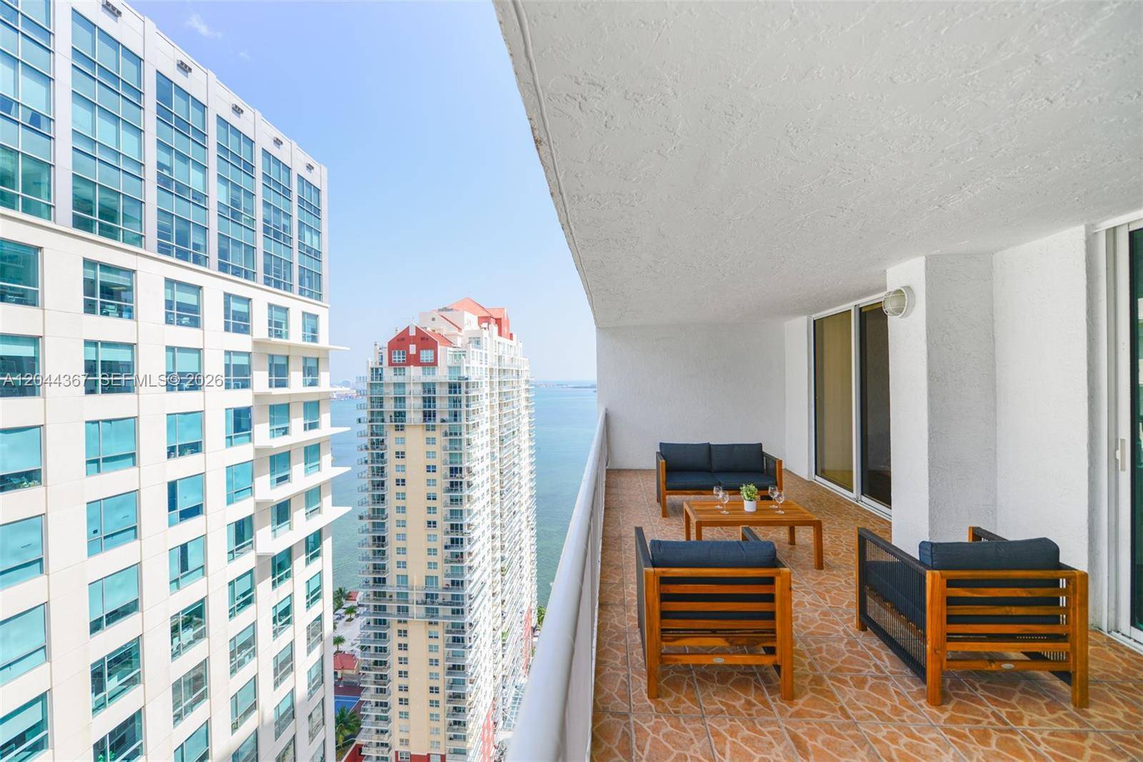 1200 Brickell Bay DrMiami - THE CLUB AT BRICKELL BAY condo unit 3614 - picture