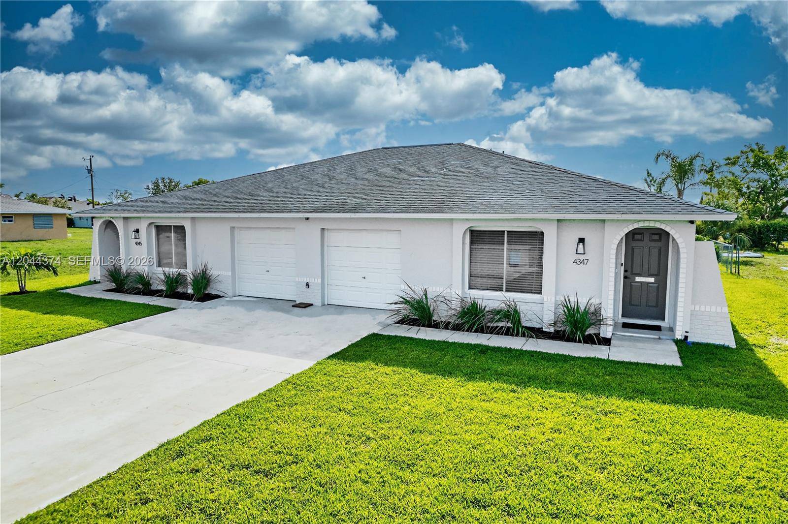 4345/4347 Skyline BlvdCape Coral - picture