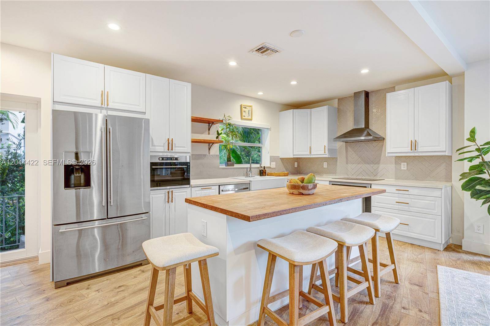 1411 NE 101st StMiami Shores - picture