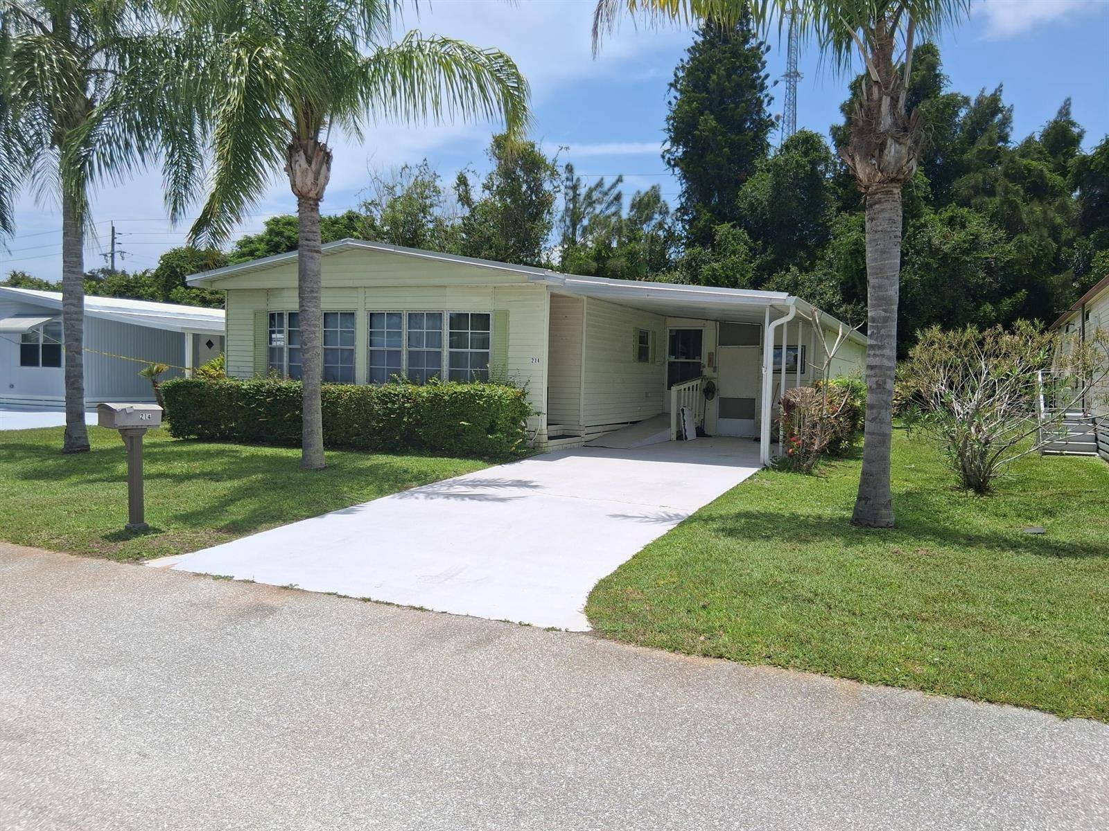 214 W CaribbeanPort St. Lucie - picture