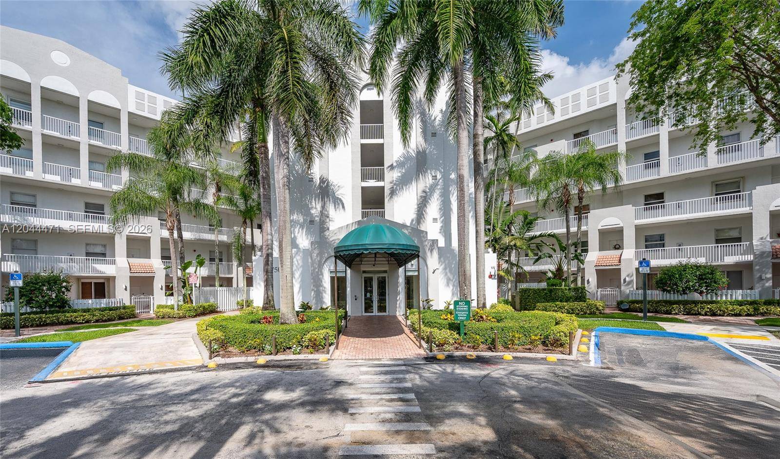 10750 NW 66th StDoral - Condo 5+ Stories,Condo condo unit 312 - picture