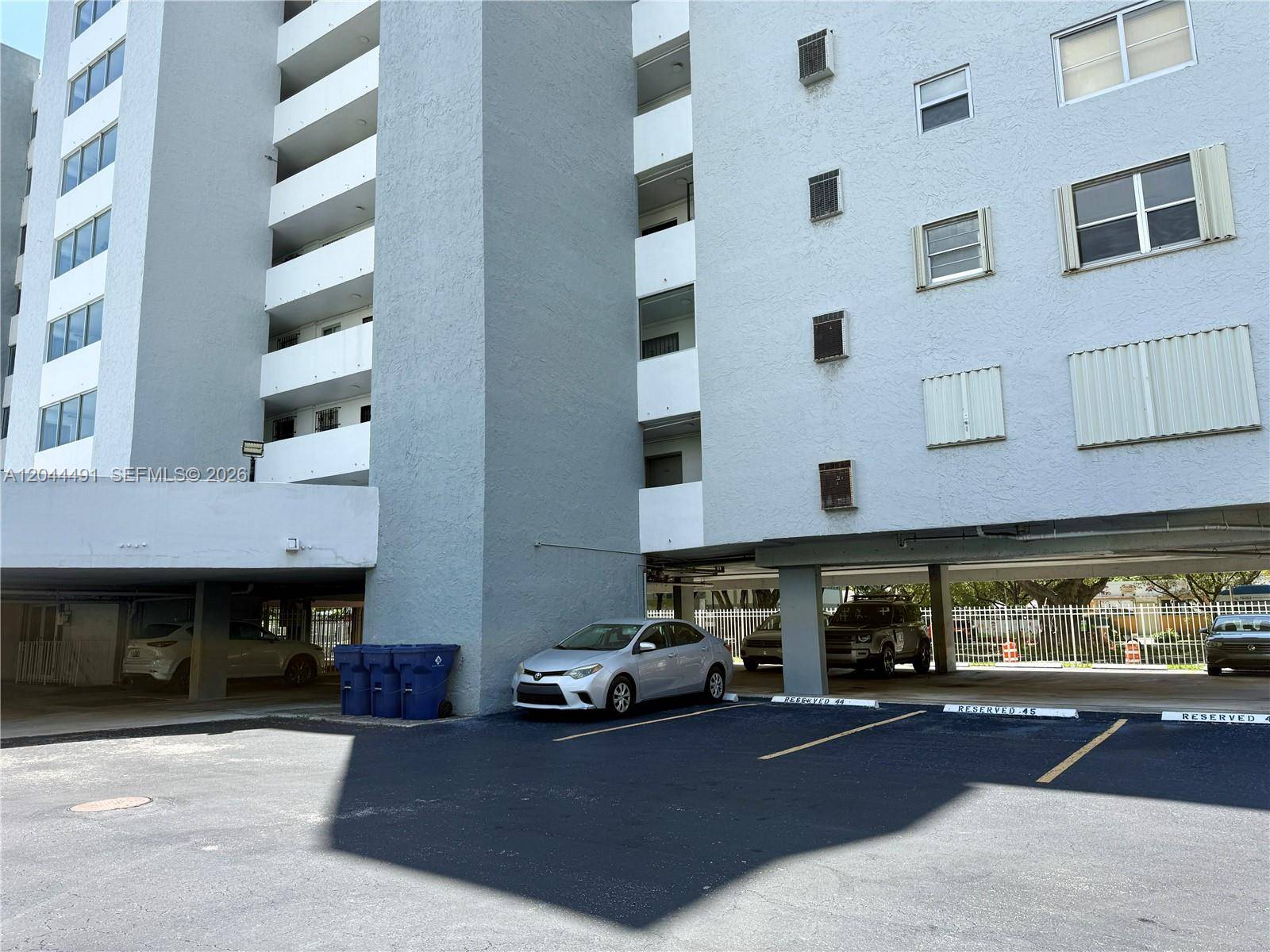2950 SW 3rd AveMiami - CORAL WAY TOWERS CONDO condo unit 3C - picture