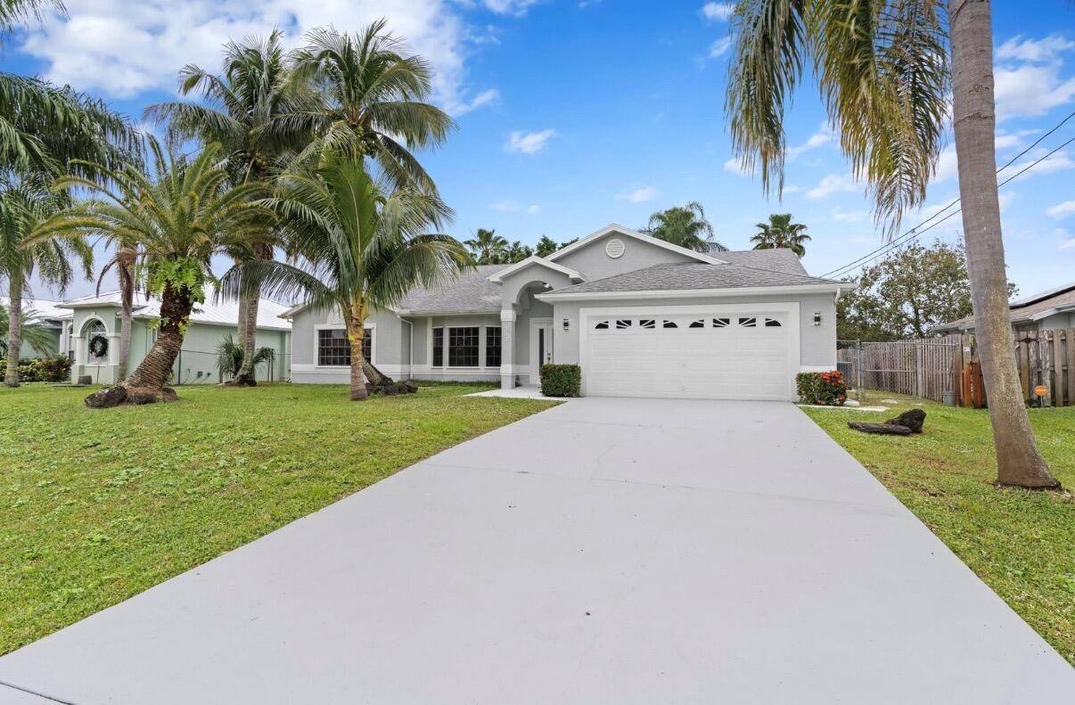 272 SW CarterPort St. Lucie - picture